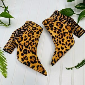 Antonio Melani Animal Print Zebra Cheetah Fur Heeled Ankle Boots NEW Size 7